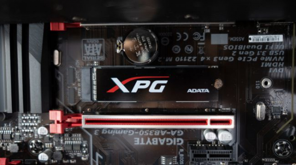 Обзор Adata XPG SX8200 SSD