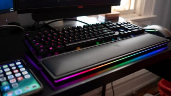 Обзор Razer Huntsman Elite