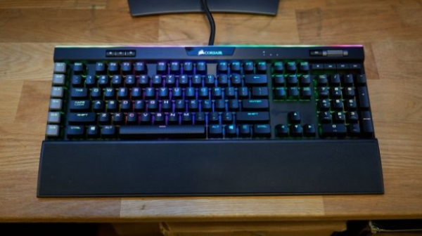 Обзор Corsair K95 RGB Platinum