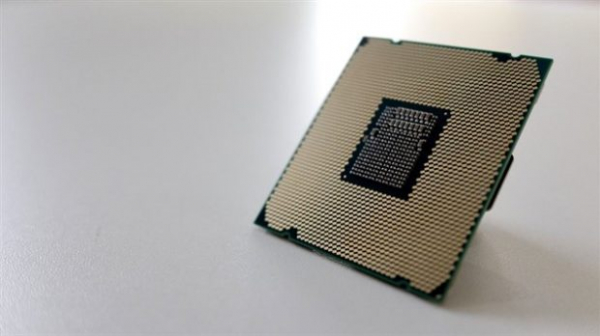 Intel Core i9-9900K просочился на Amazon