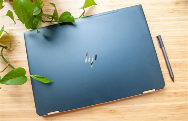 Обзор HP Spectre x360 15 (2019)