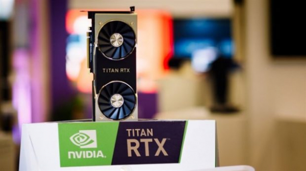 Nvidia показала Titan RTX!