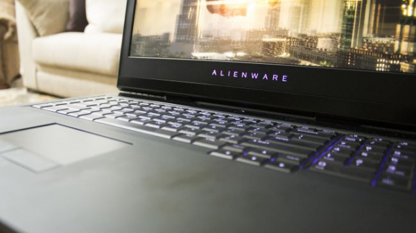 Обзор Alienware 17 R4